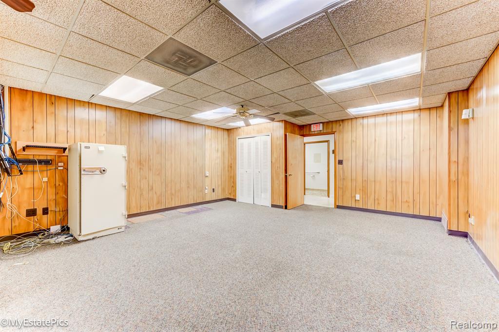 4085 FORT Street, Lincoln Park, MI 48146 — Photo 27