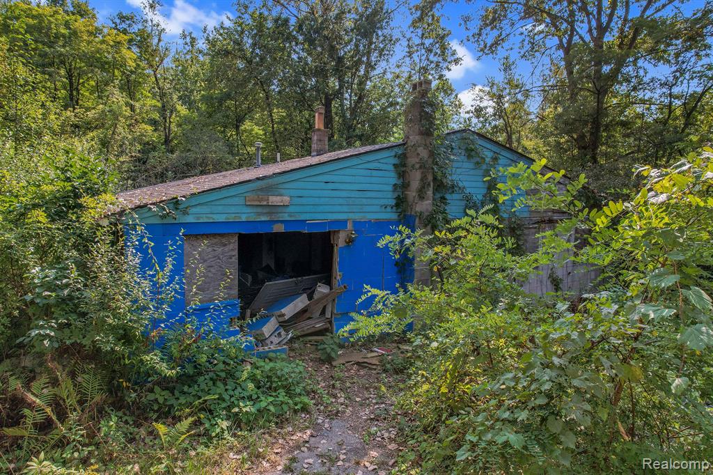 46921 Arkona, Sumpter, MI 48111 — Photo 5