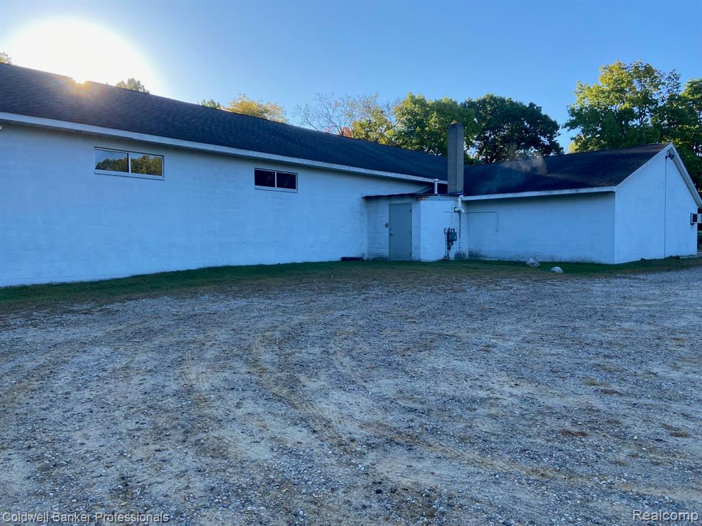 1284 Turrill Road, Lapeer, MI 48446 — Photo 4
