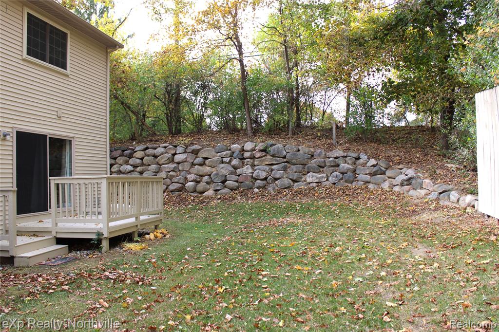 7244 Lavender Lane, 43, Waterford, MI 48327 — Photo 30