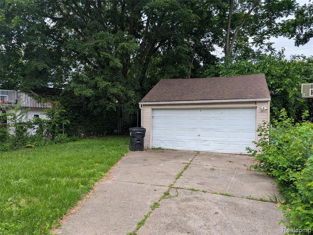 18631 Albion Street, Detroit, MI 48234 — Photo 8