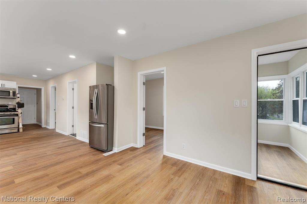 793 Orlando Avenue, Pontiac, MI 48340 — Photo 9