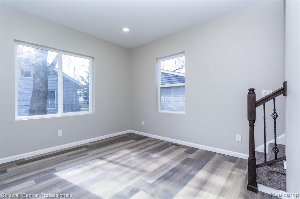 8237 PACKARD Avenue, Warren, MI 48089 — Photo 16