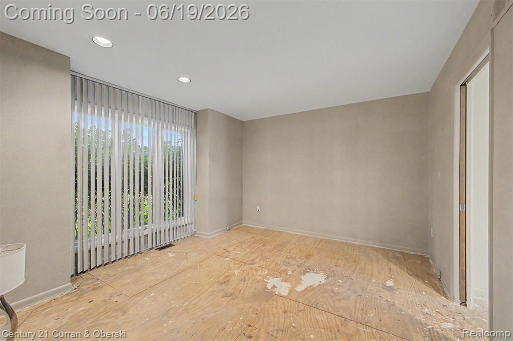 4231 Windridge Court, West Bloomfield, MI 48323 — Photo 7