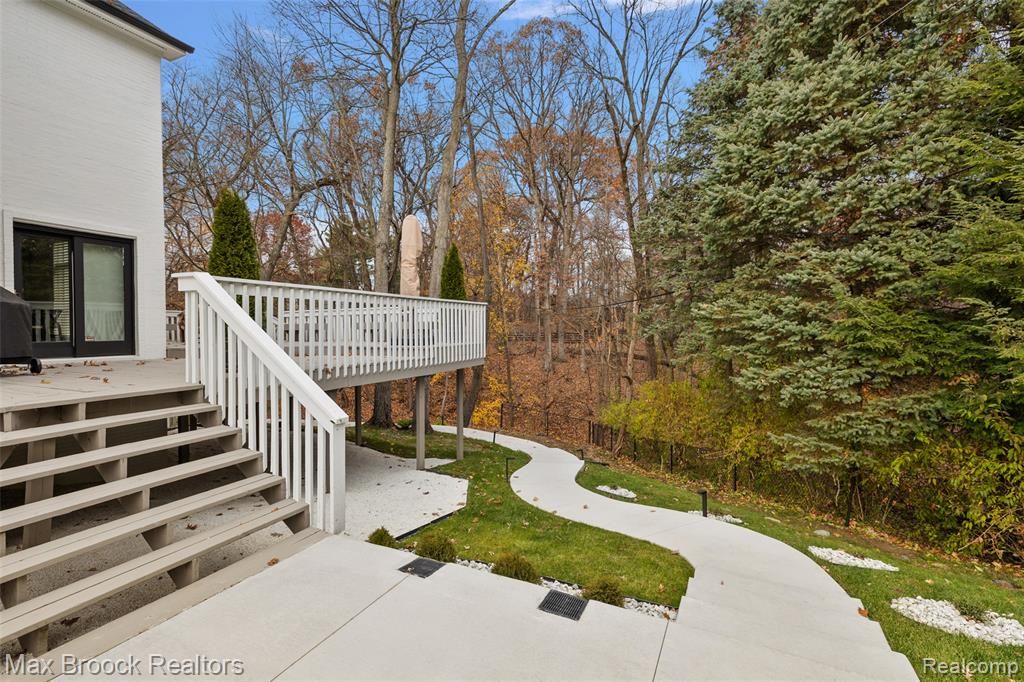 7515 Hiddenbrook Lane, Bloomfield Hills, MI 48301 — Photo 59