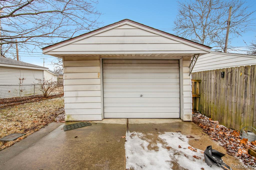 7530 MERRICK Street, Taylor, MI 48180 — Photo 28