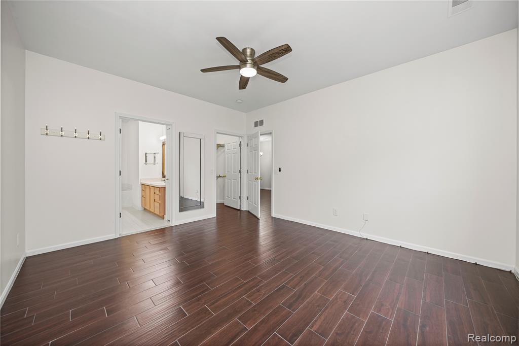 43270 Pendleton Circle, Sterling Heights, MI 48313 — Photo 19