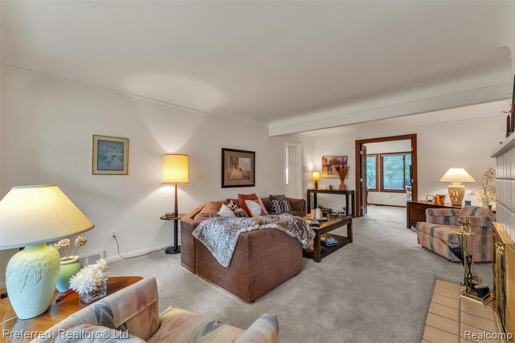 441 Highview Street, Dearborn, MI 48128 — Photo 7