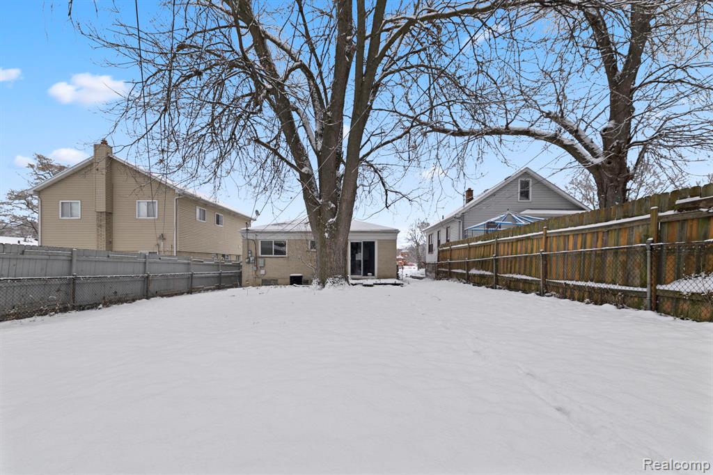 6039 N Silvery Lane, Dearborn Heights, MI 48127 — Photo 23