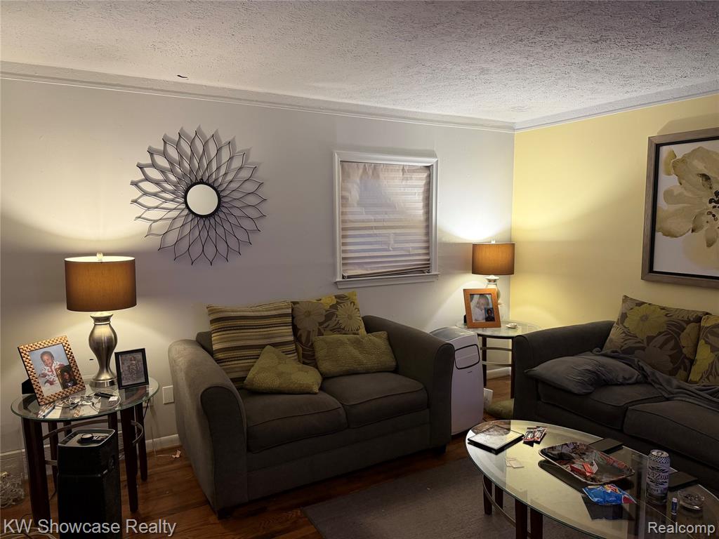 29537 Hazelwood Street, Inkster, MI 48141 — Photo 2
