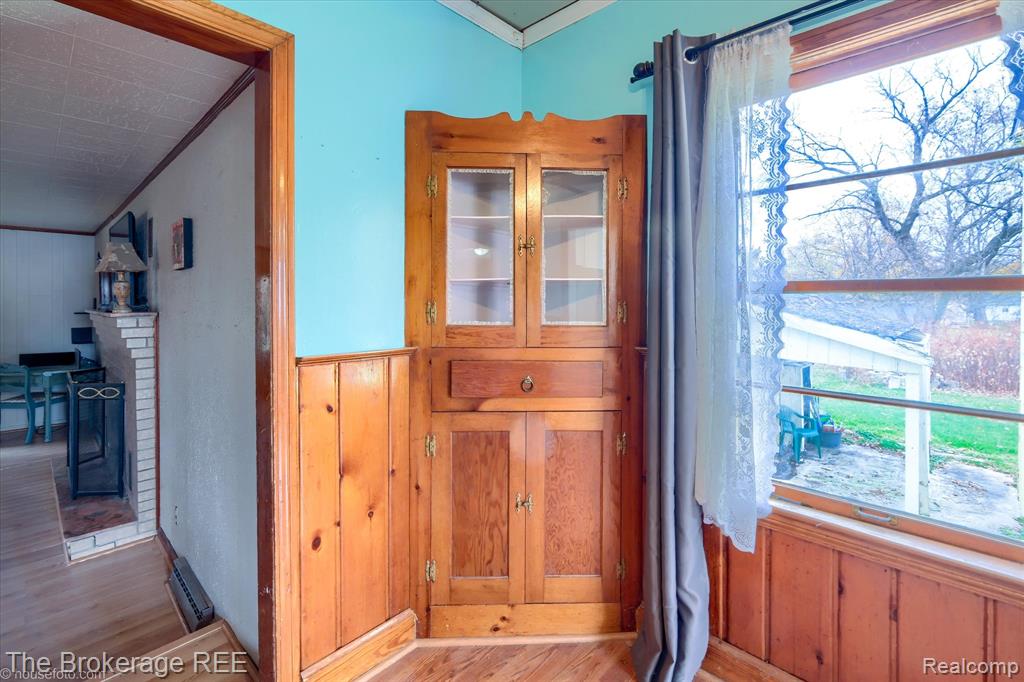 6449 Lapeer Road, Burton, MI 48509 — Photo 16