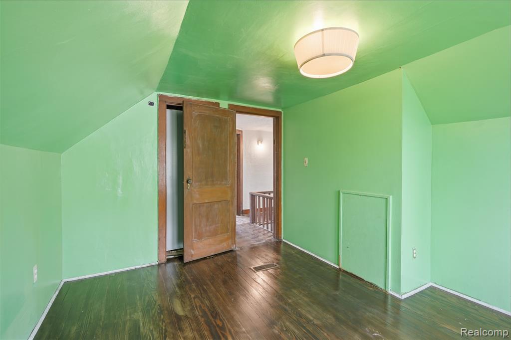 37493 Wabash Street, Romulus, MI 48174 — Photo 14