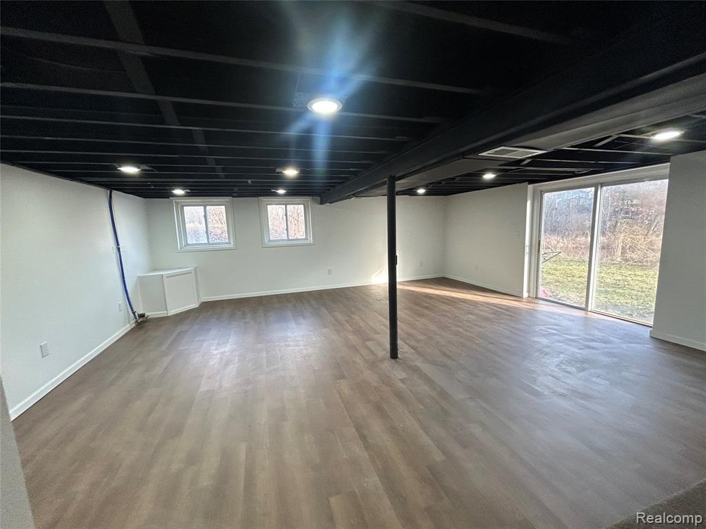 506 N Conklin Road, Lake Orion, MI 48362 — Photo 15