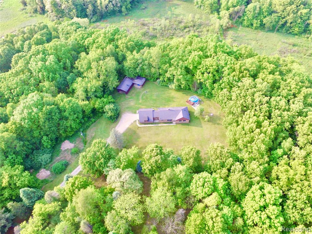 15640 GRAVES Road, Pinckney, MI 48169 — Photo 58
