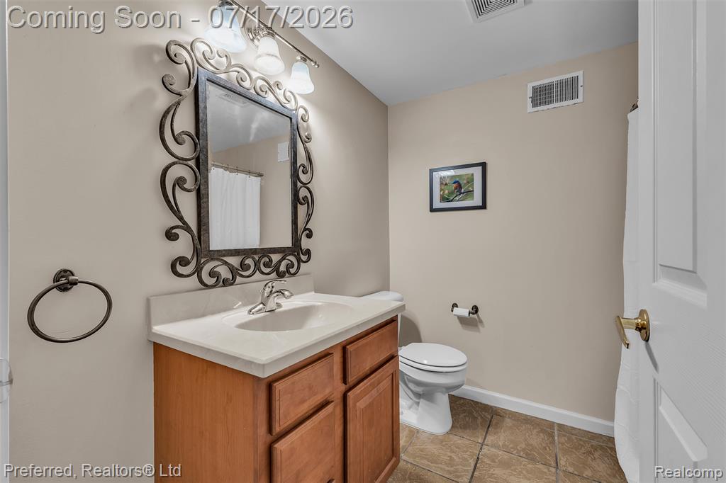 46564 Southview Lane, Plymouth, MI 48170 — Photo 40