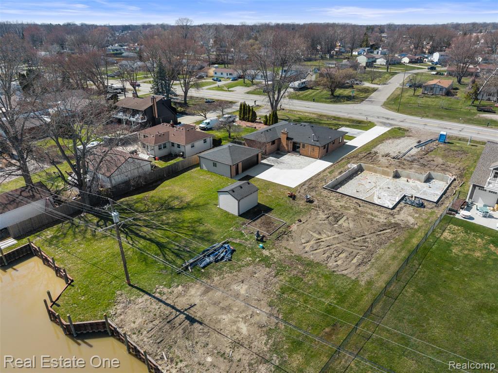 47900 Jefferson Avenue, Chesterfield, MI 48047 — Photo 41
