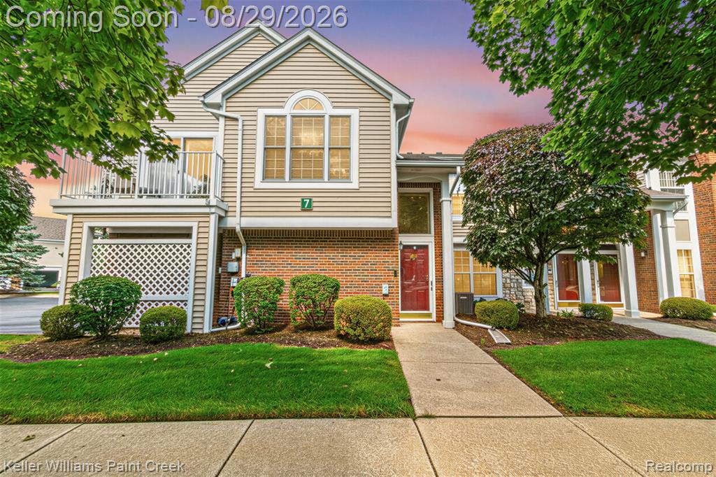 4341 Berkshire Drive, 110, Sterling Heights, MI 48314