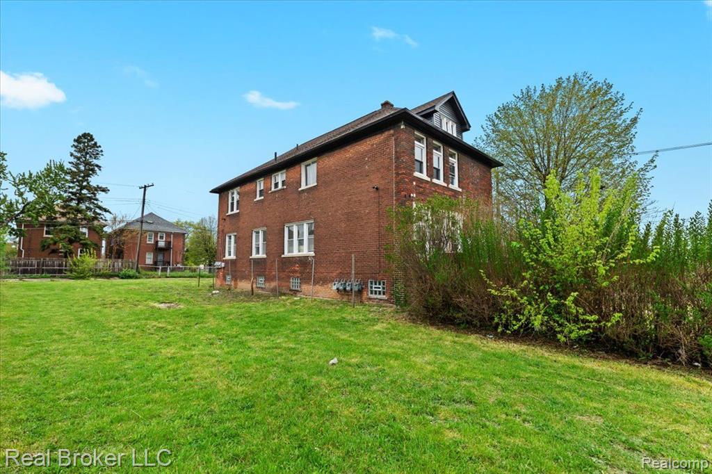 4204 CLEMENTS Street, Detroit, MI 48238 — Photo 20