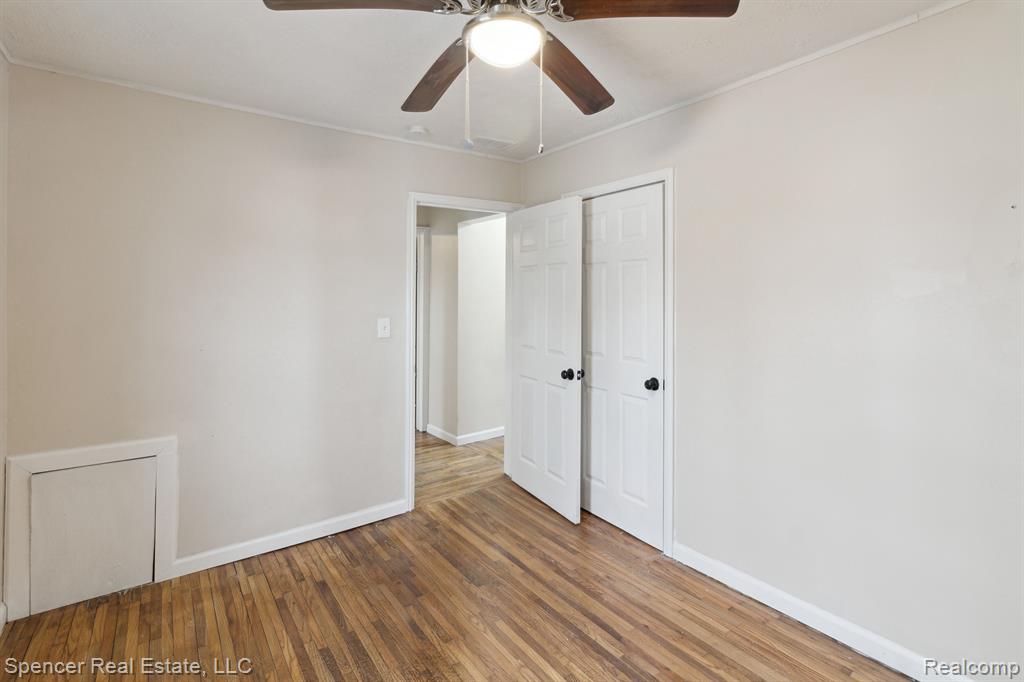 8931 Fremont Street, Livonia, MI 48150 — Photo 19