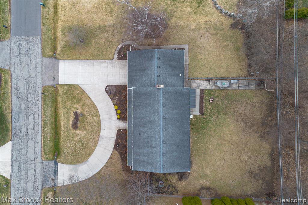 7118 Cathedral Drive, Bloomfield Hills, MI 48301 — Photo 67