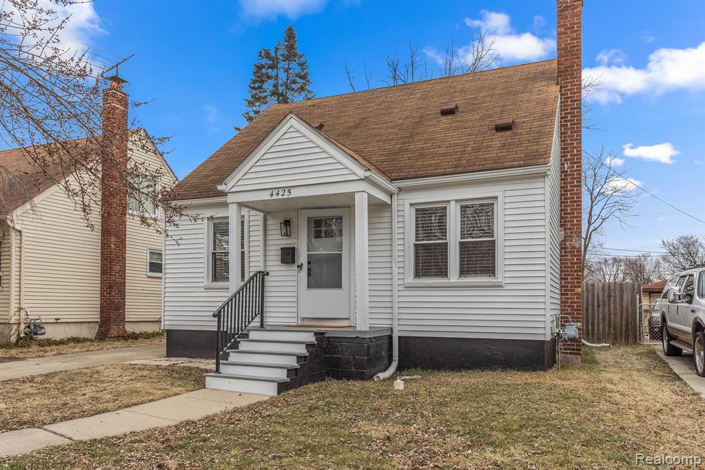 4425 GRINDLEY PARK Street, Dearborn Heights, MI 48125 — Photo 2