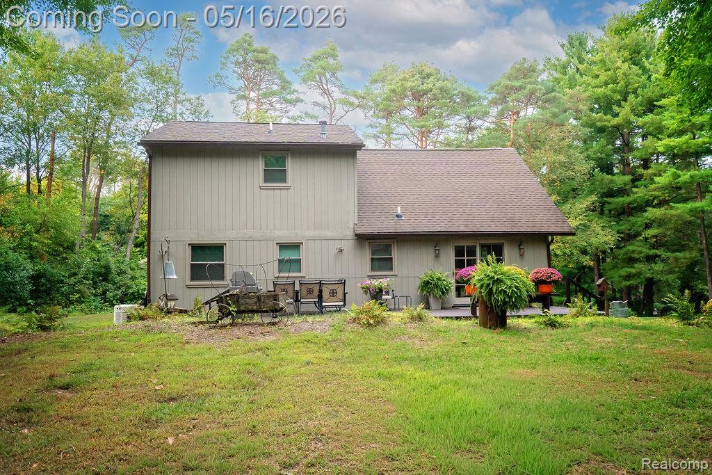 9256 Pine Hill Trail, Fenton, MI 48430 — Photo 7