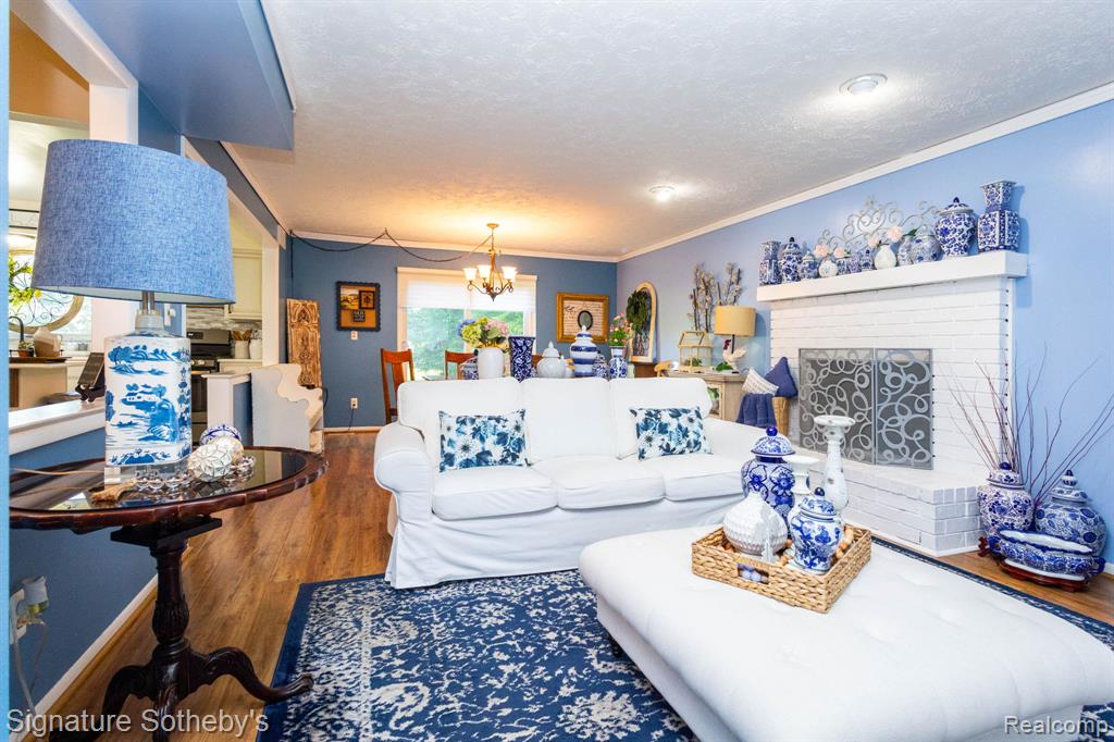 4086 Cherry Garden Drive, Commerce Twp, MI 48382 — Photo 11