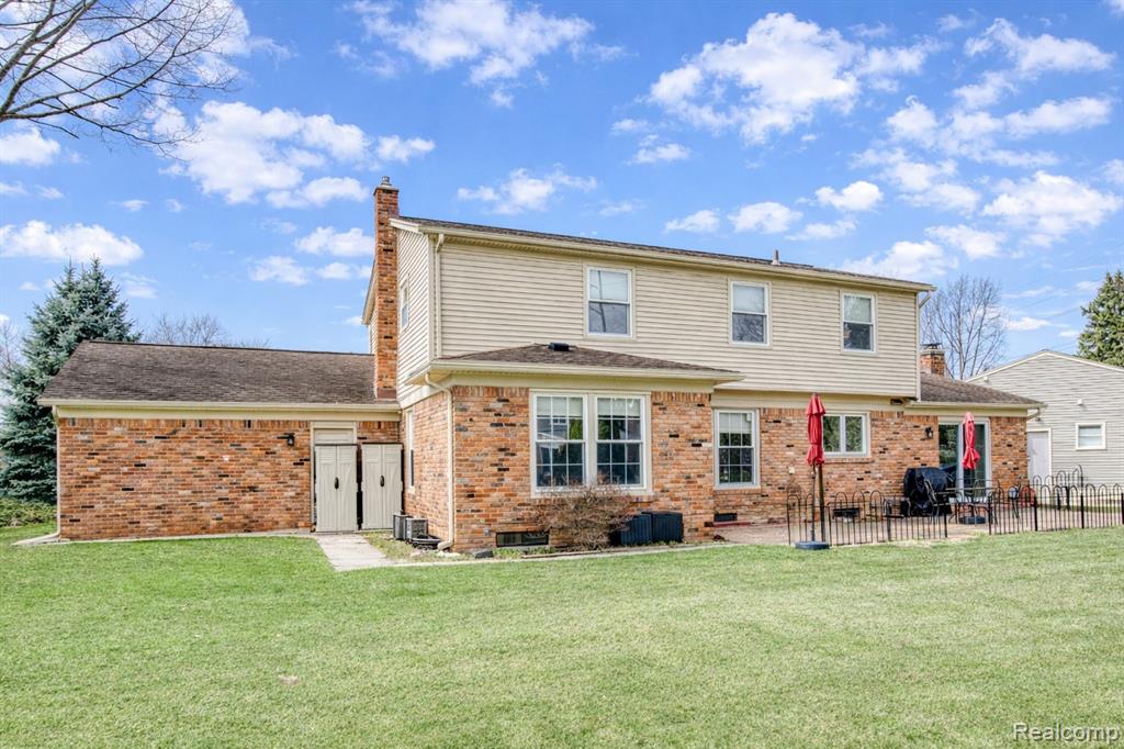 41862 Baintree Circle, Northville, MI 48168 — Photo 41