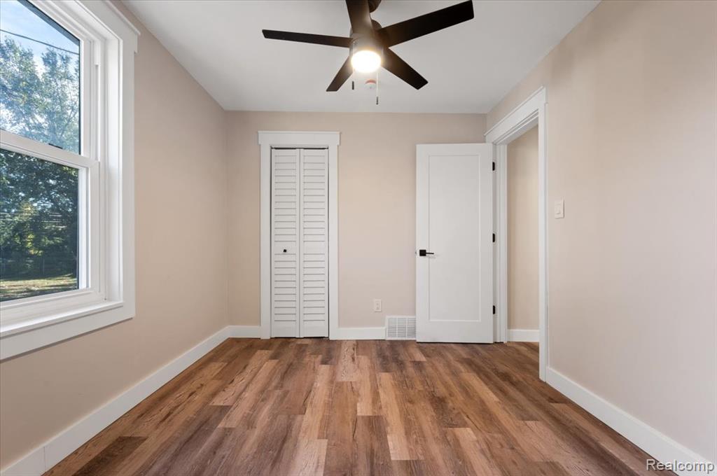1588 Ladd Road, Wolverine Lake, MI 48390 — Photo 18