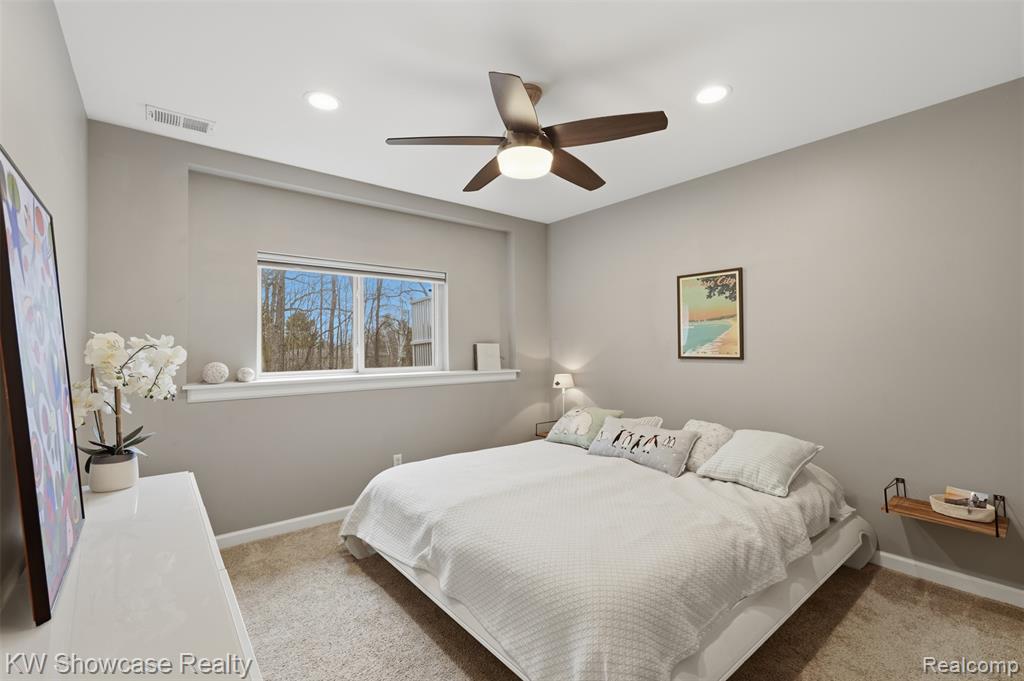 30253 MACINTOSH Lane, New Hudson, MI 48165 — Photo 44