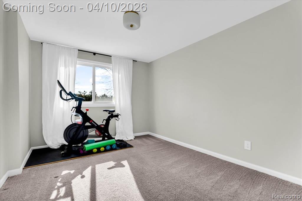 16516 Dundalk Lane, Northville, MI 48168 — Photo 33