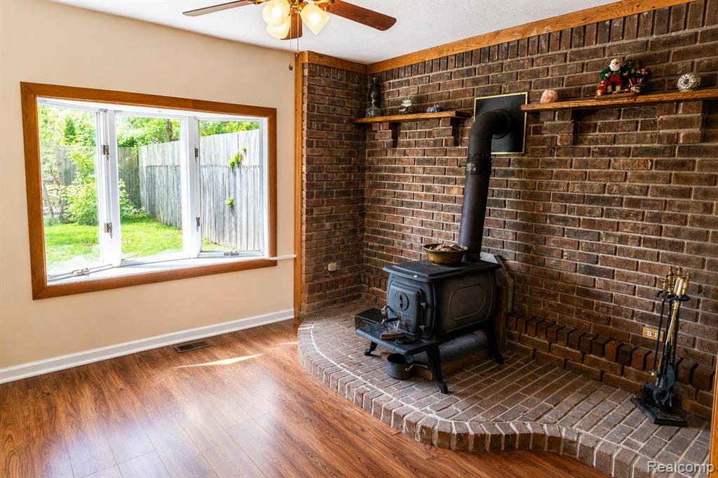11388 Sunset Boulevard, Pinckney, MI 48169 — Photo 18