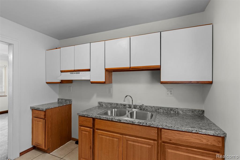 9344 Courville Street, Detroit, MI 48224 — Photo 10