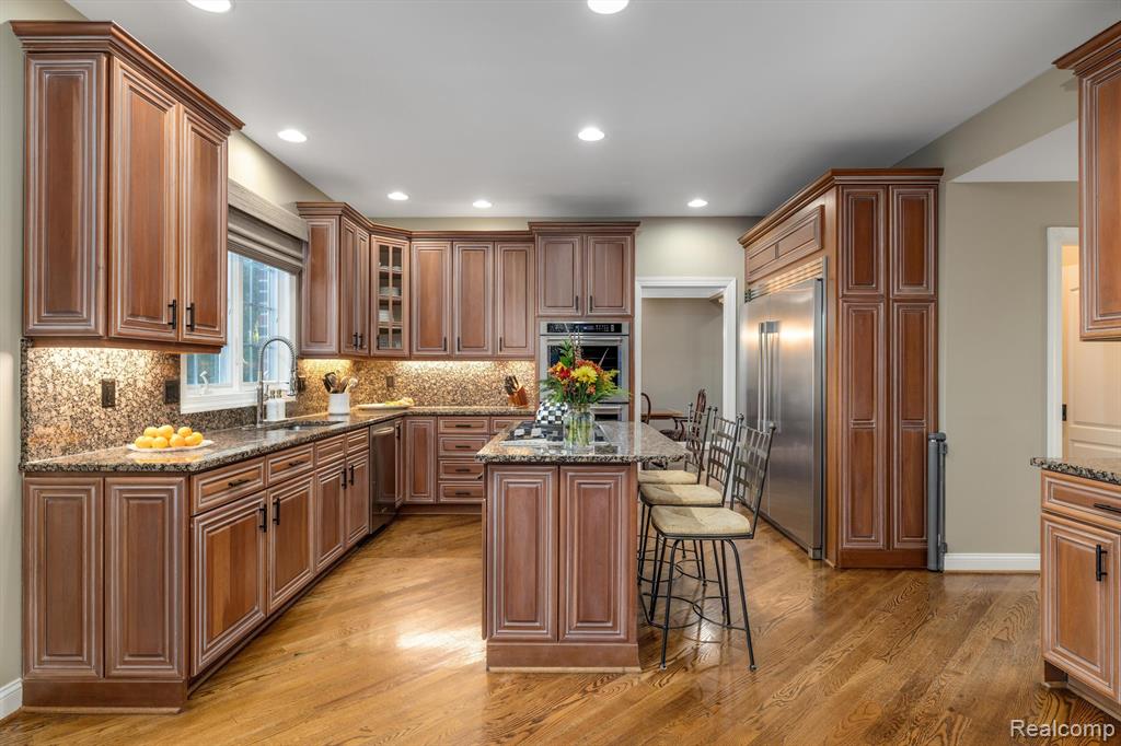 15316 BAY HILL Drive, Northville, MI 48168 — Photo 13