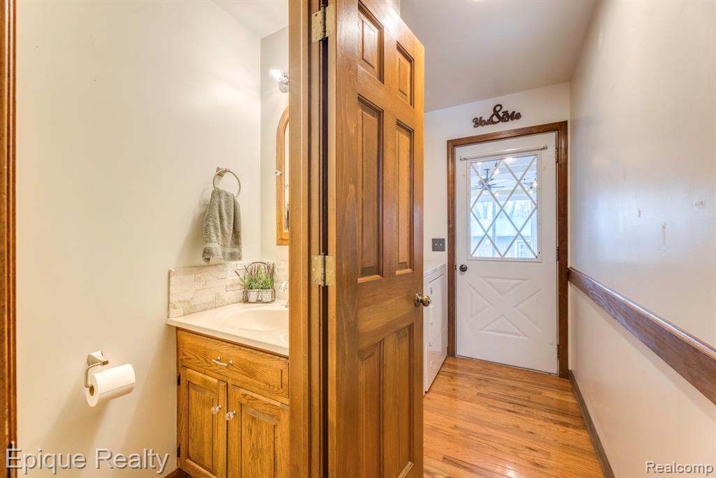 220 Worth Street, Sandusky, MI 48471 — Photo 18