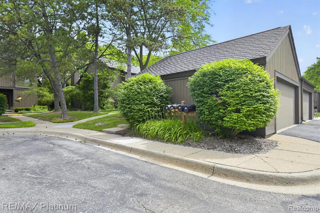 32 Haverhill Court, Ann Arbor, MI 48105 — Photo 43