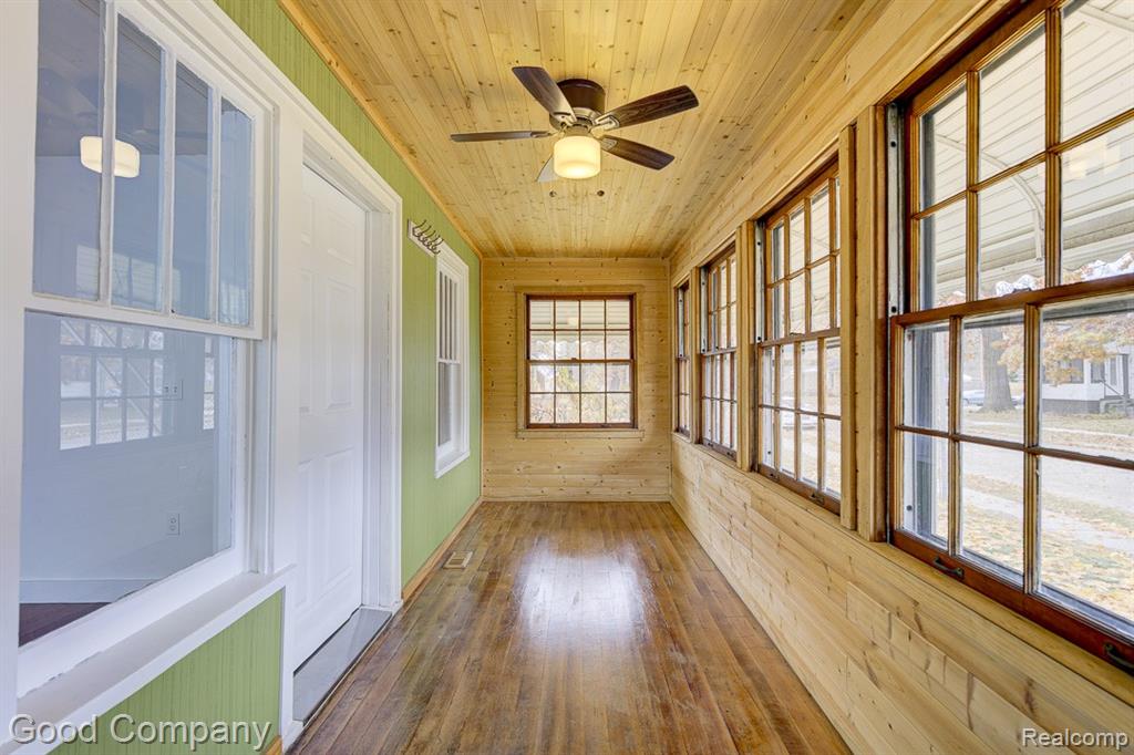 720 E Granet Avenue, Hazel Park, MI 48030 — Photo 5