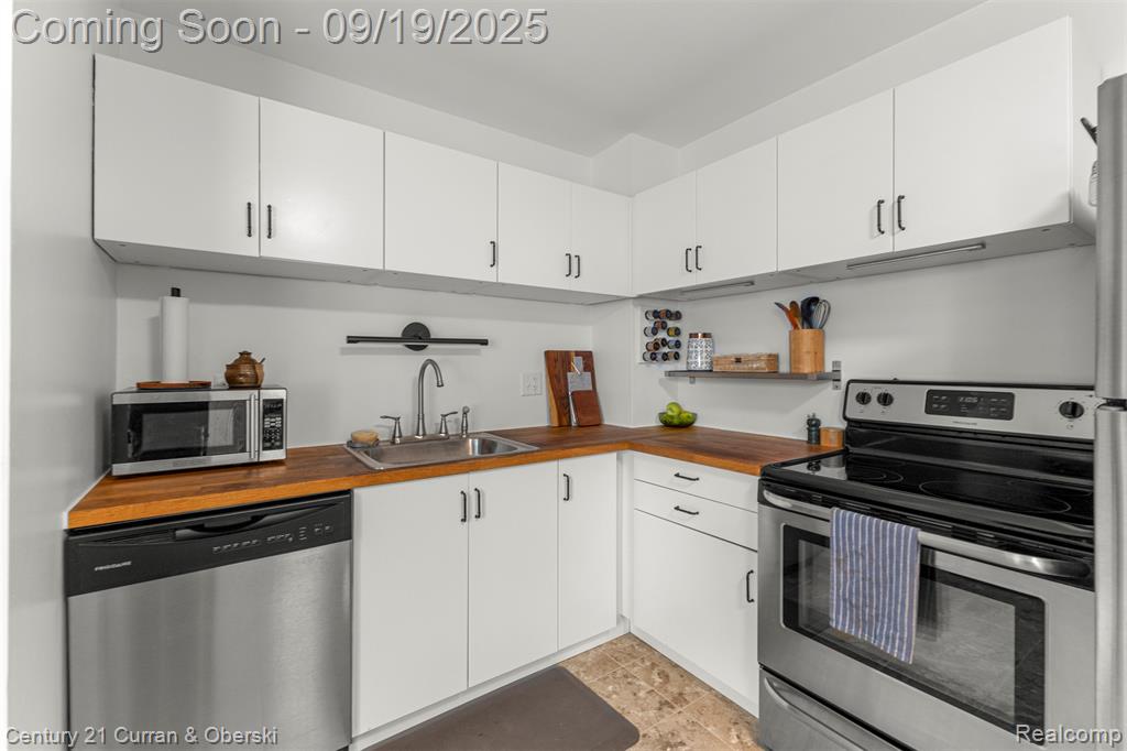 6081 S Miami Street, Ypsilanti, MI 48197 — Photo 16