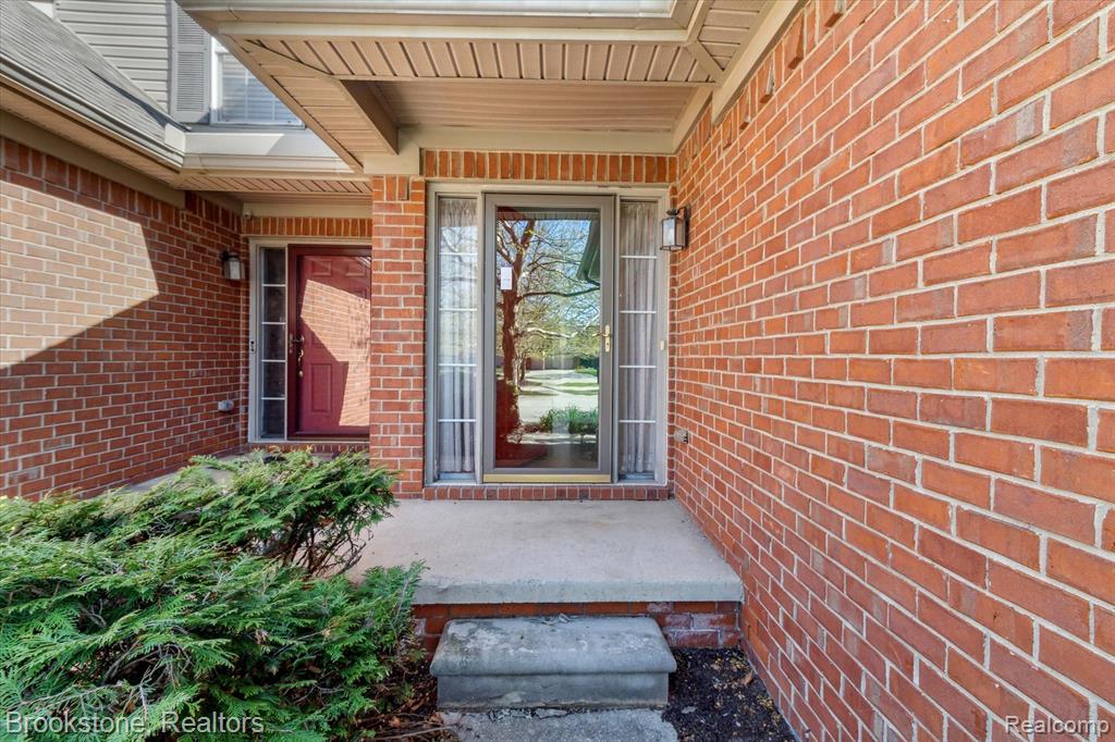 2639 BLUEWATER Street, Ypsilanti, MI 48198 — Photo 6