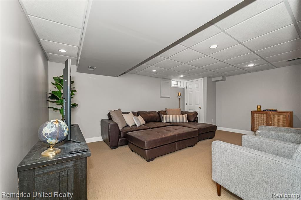 785 Eagle Heights Drive, South Lyon, MI 48178 — Photo 24