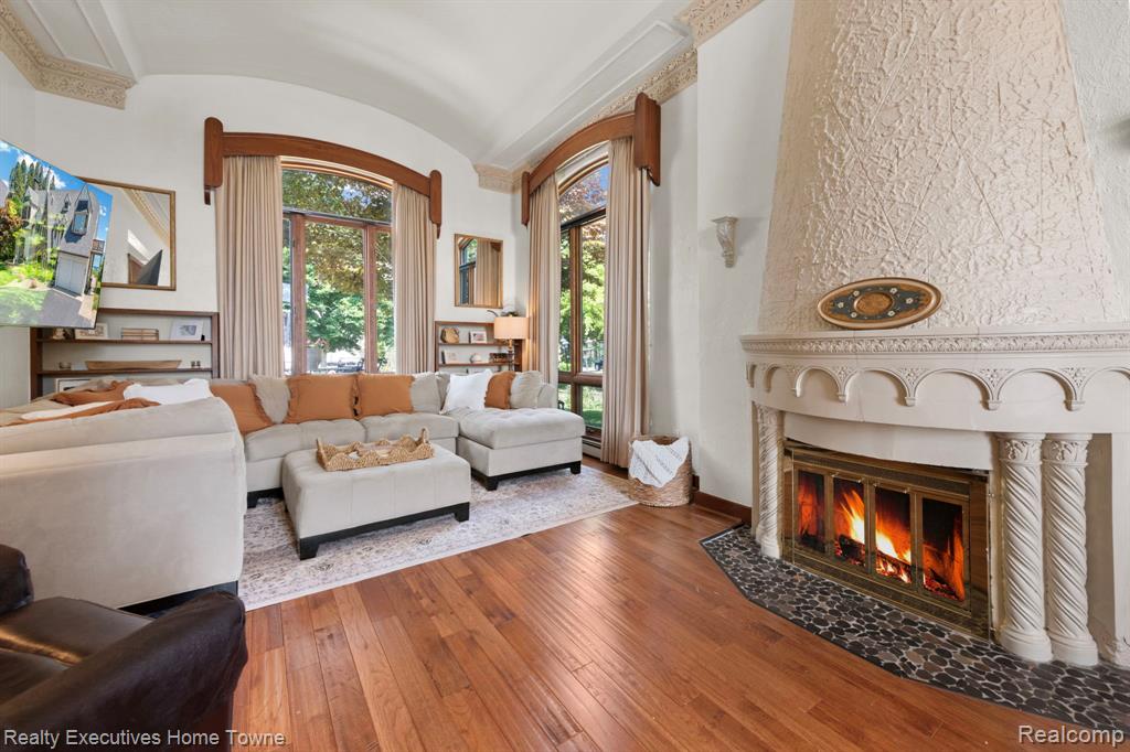 8308 Lakeshore, Burtchville, MI 48059 — Photo 47