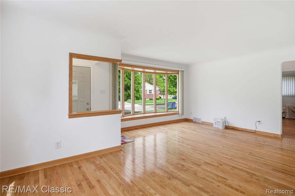 1829 Alard Avenue, Lincoln Park, MI 48146 — Photo 7