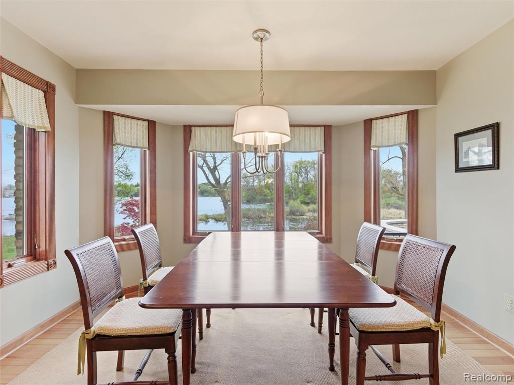 23 Chateaux Du Lac, Fenton, MI 48430 — Photo 18