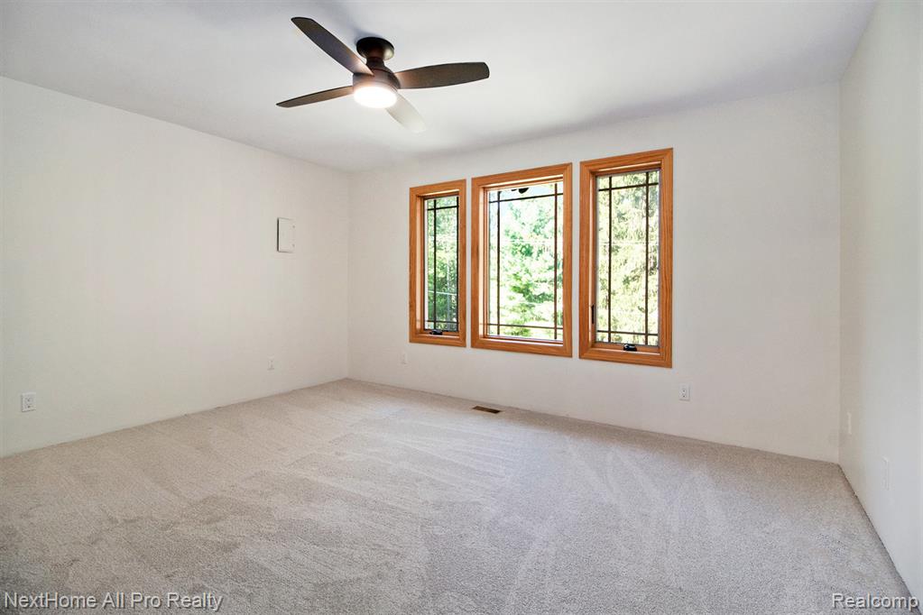 7195 Curtis Road, Northville, MI 48168 — Photo 38