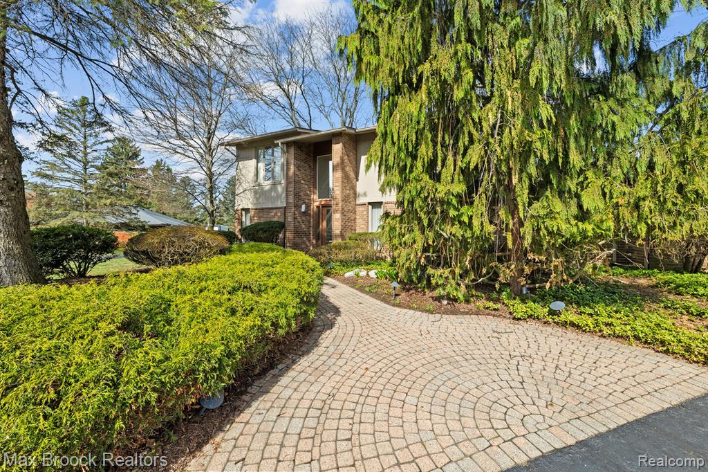 4838 KEW Court, Bloomfield Hills, MI 48301 — Photo 3