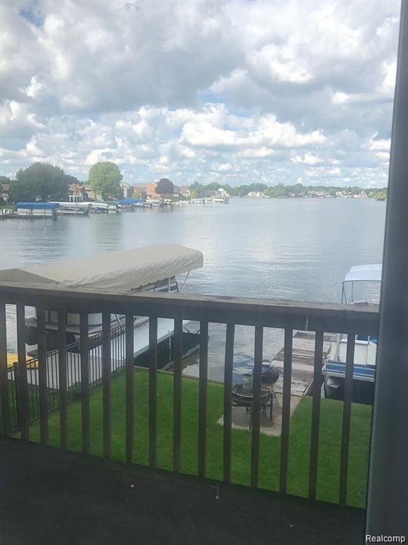 90 PARK ISLAND Drive, Lake Orion, MI 48362 — Photo 13