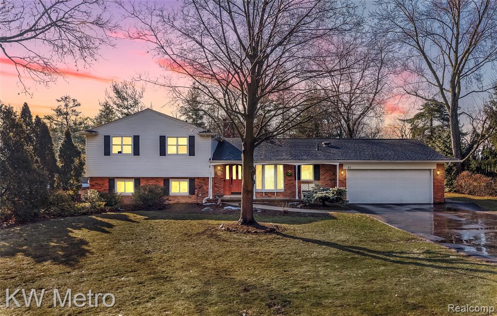 85 Stalwart Drive, Troy, MI 48098 — Photo 2