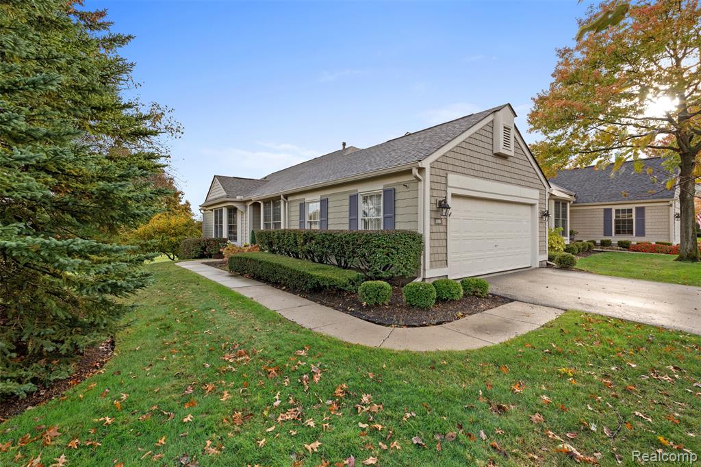 818 Edgemont Run, Bloomfield Hills, MI 48304 — Photo 2