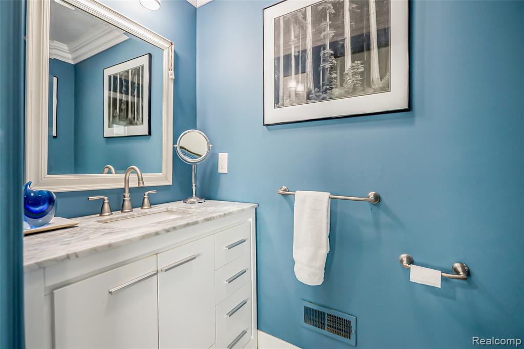 9109 McGregor Road, Pinckney, MI 48169 — Photo 49