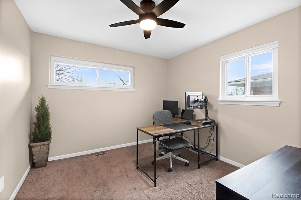8731 N Hubbard Street, Westland, MI — Photo 16